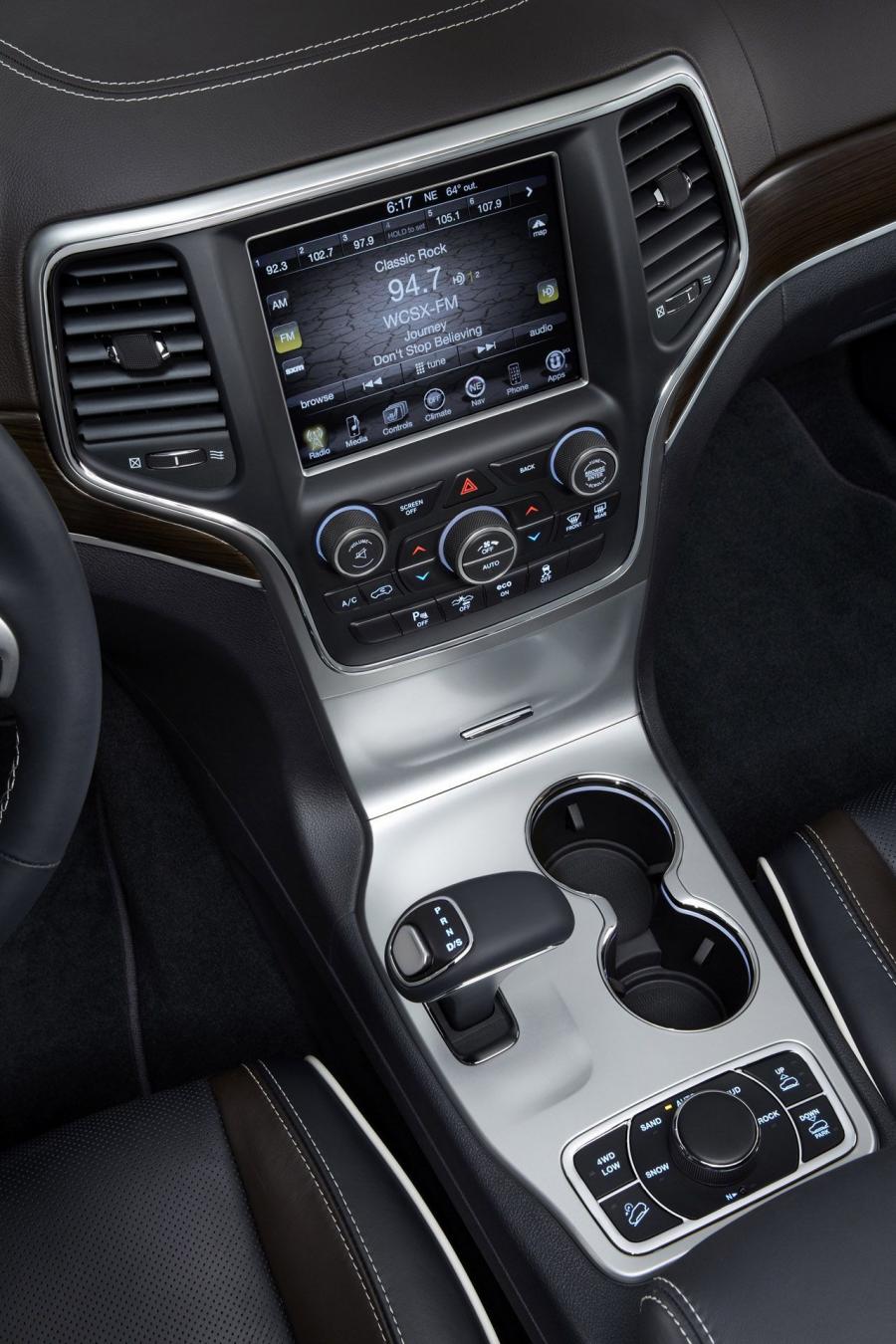  Jeep Grand Cherokee Limited 2014 года  (фото 11 из 44)